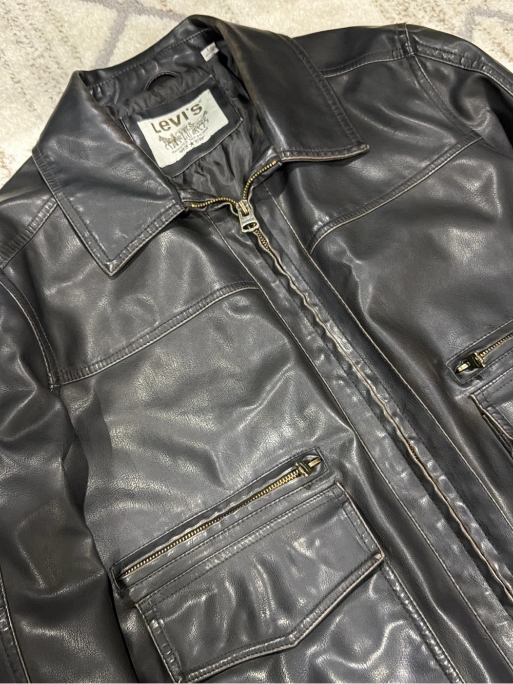 Levi's Black Faux Leather Bomber Flight Jacket Men's Size Large Cargo Pockets